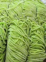 wan tan mee-spinach